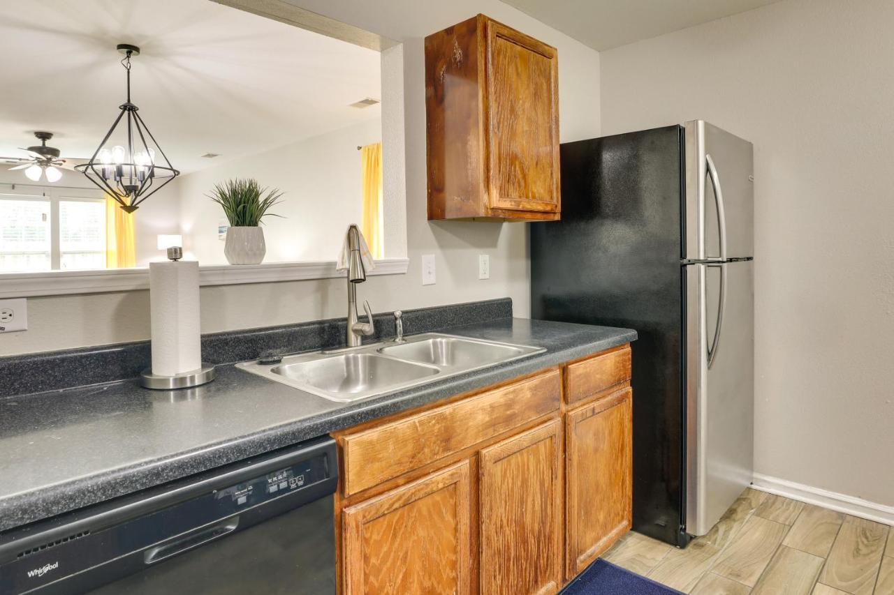 Charming North Charleston Townhome - Pets Welcome! Exteriör bild
