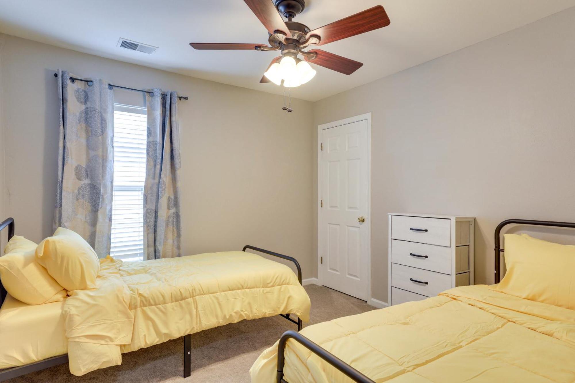 Charming North Charleston Townhome - Pets Welcome! Exteriör bild